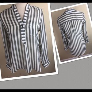 Lime Blue Hi-Lo gray white sheer stripe Small top